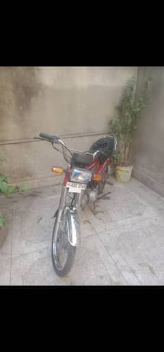 100 present Orginal condition hai