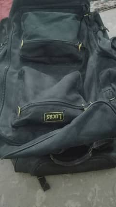 LUGGAGE BAG LUCAS FULL SIZE WITH SIX POCKETS N WHEEL