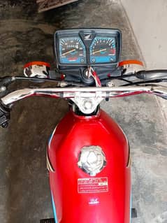 Here's a description for your Honda 125 bike sale on OLX