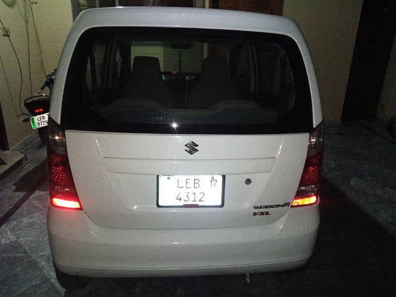 Suzuki Wagon R 2017 3
