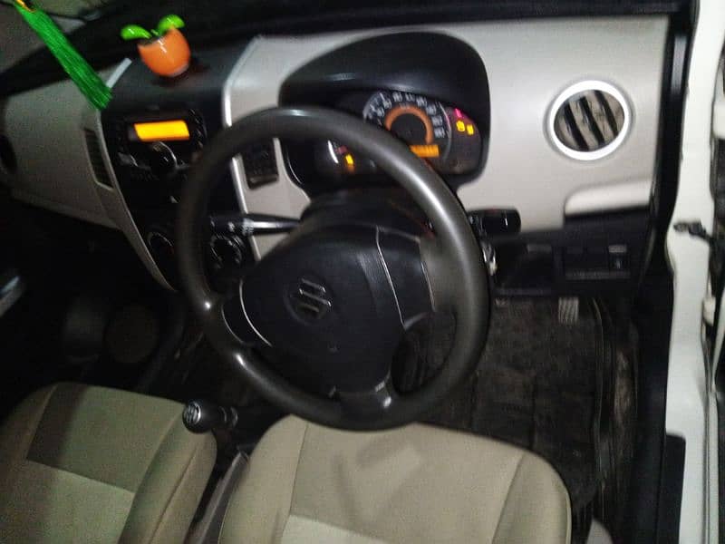 Suzuki Wagon R 2017 10