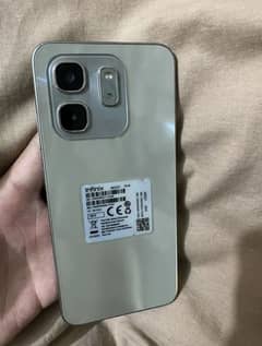 Hot 50i 10/10 Condition 6/128