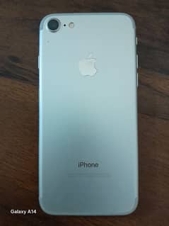 iphone 7 PTA  approved 32 gb in excellent condition
