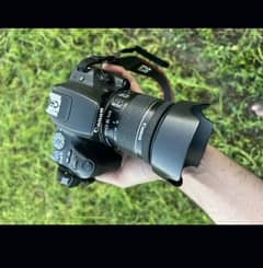 Canon EOS 200D