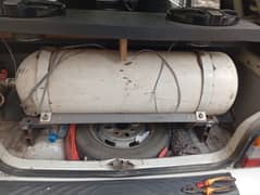 CNG cylinder with kit Nd accessories