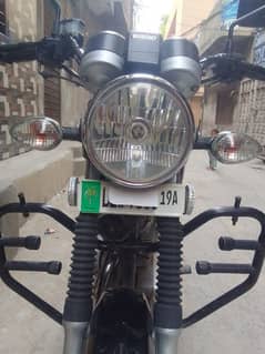 Suzuki Gs 150 se