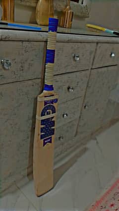 GM hard ball bat