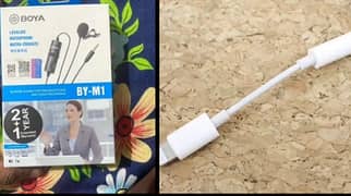 Apple Lightning to 3.5mm  Mic Boya by m1 100% Original.