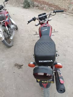 Honda 125 model 18 condition vip 03154028108
