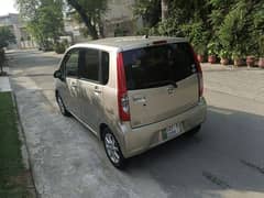 Daihatsu Move 2014