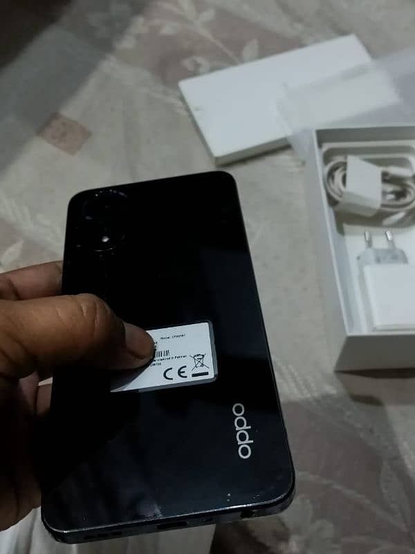 0.3. 0.8. 9.2. 7.4. 1.6. 5 oppo A18 memory 4+4 128 with box chrger 6