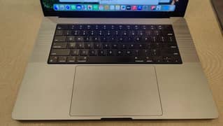 MacBook pro M1 16 inch 32/512