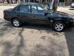 Toyota Corolla XE 2000