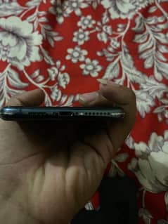 I phone 11pro max factory unlock