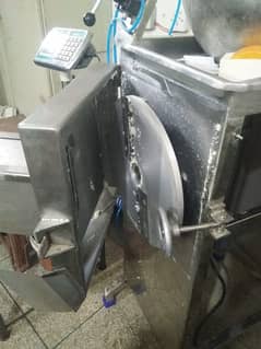 Cheese crusher