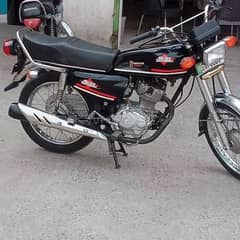 Honda 125 2018 model Gujranwala ka nbr lga Howa h jis Bhai 03447518430