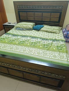 Complete Wooden Quality Bed Set