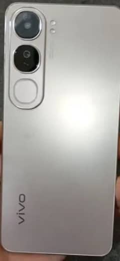 Vivo Y200