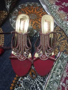 9 num heels for sale contact for whtsap