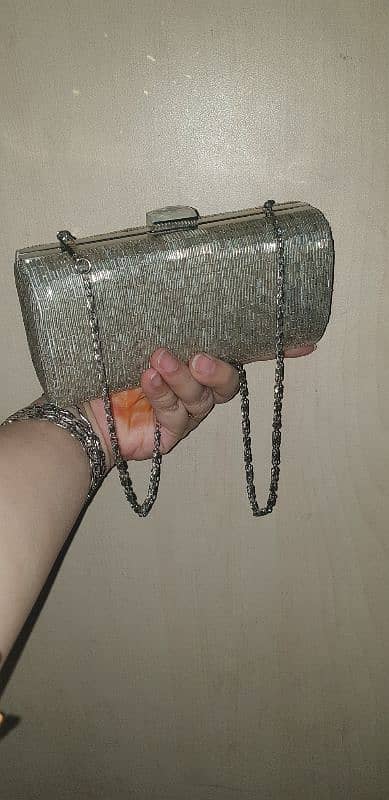 clutches/branded/handbags/imported/ preloved 0