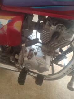 Honda 125 2011 Model Saaf condition main bike available ha