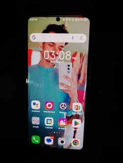itel s 25 prof ki satht doga bhi apna number