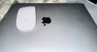 MacBook