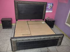 Bed + side tables and dressing table