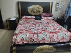 bed + side table + dressing table