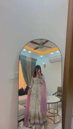 new condition beautiful dress
