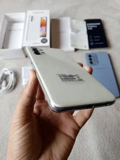 Samsung A32 10/10 condition contact call and WhatsApp 03338881239