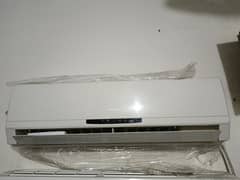 GREE AC 1.5 TAN