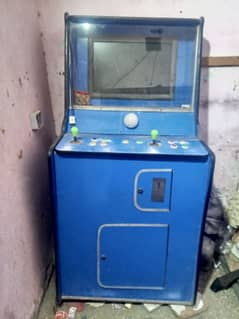 arcade games (2 games)