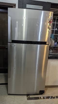 LG refrigerator