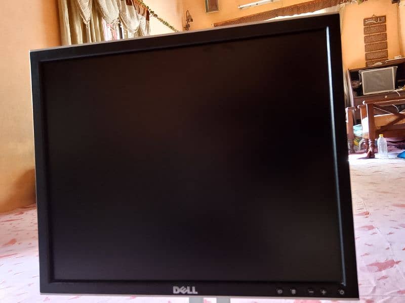 DVD player VCR computer LCD 12