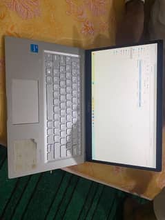 Laptop Asus X415