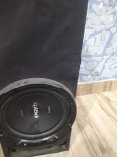 amplifier or boofer