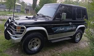 Mitsubishi Pajero 1986
