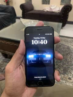 Apple iPhone SE