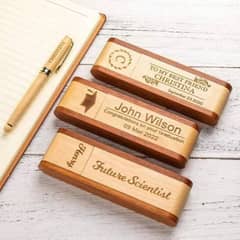 High qulity wodden pen engraved with name title and picture