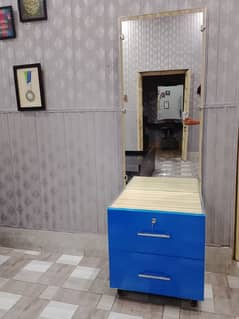 Dressing table for sale