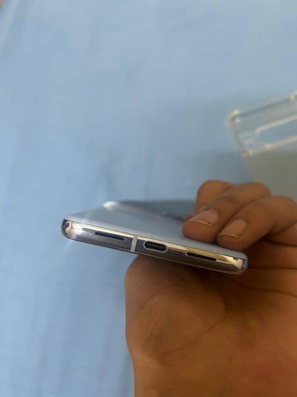 Google pixel 8pro with box Exchange Possible 3