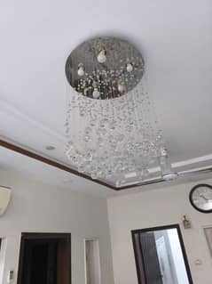 chandelier/ fanoos