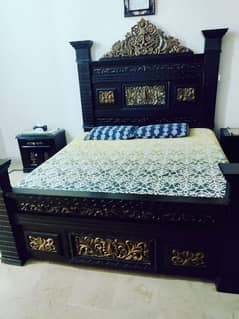 King Bed with two side tables and dressing table with mirror