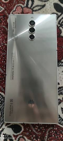 Red magic 8s pro 16/512 All ok condition