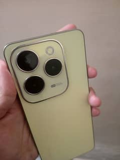 Infinix Hot 40 8/256 Gold Color