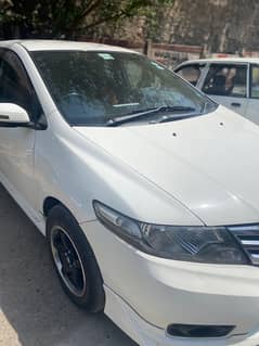 Honda City IVTEC 2016 Bumber to bumber Original