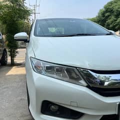 Honda Grace Hybrid 2015