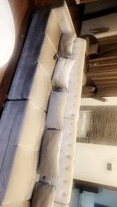 selling sofa