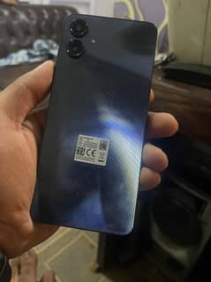 all ok hy new mobile 1 month used kya hy Samsung A06 model hy